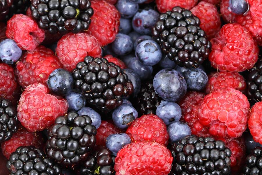 Ягодное похудение. Почему полезно есть ягоды?