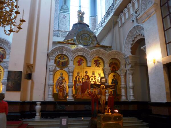 Правый придел в Храме на Крови