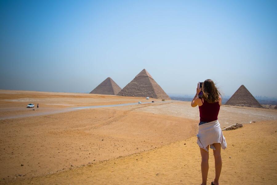 Чем привлекает туристов Египет?