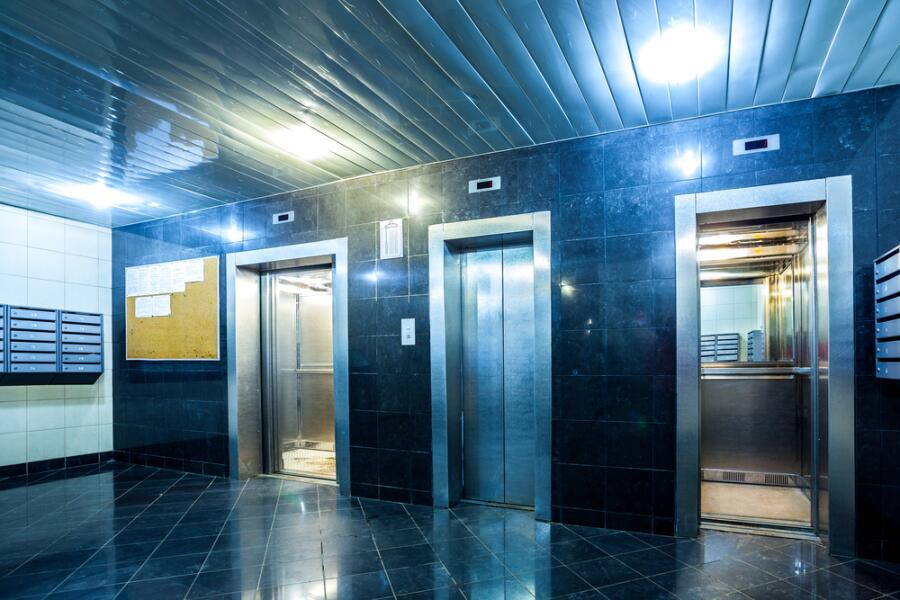 О чем мечтает лифт? Монолог труженика многоэтажки