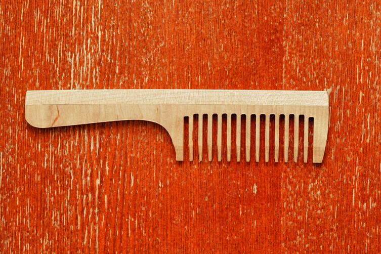«Правильная» расческа - залог красивой и густой копны волос!