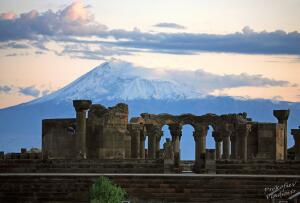 Армения: чем привлекает эта горная страна?