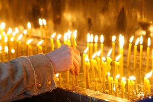 Как самостоятельно изготовить церковные свечи?