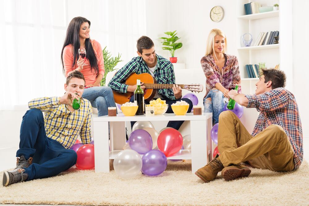 Как организовать домашнюю вечеринку Дом и семья ШколаЖизниру 