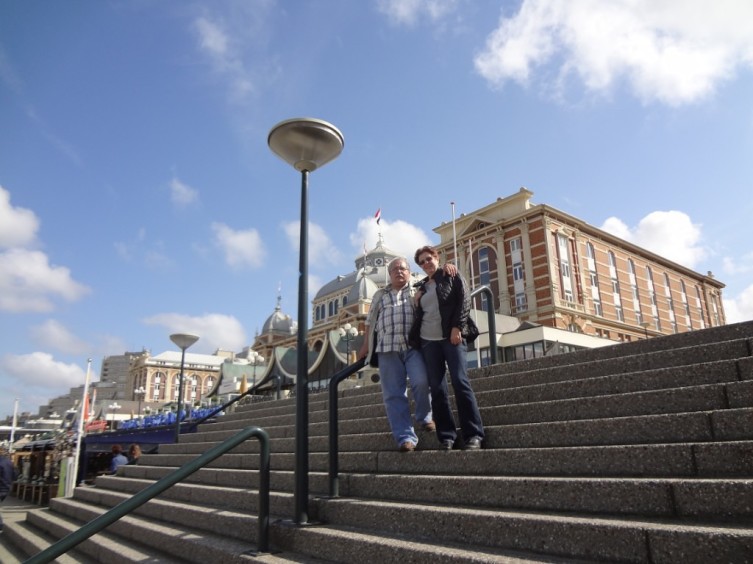 Вход на набережную в самый центр Схевенинген