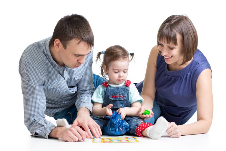 Настольные игры для самых маленьких: с чего начать?