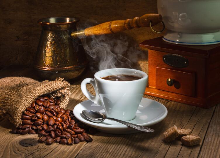 Как кофейные зёрна становятся вкусным напитком?