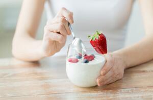 Как выбрать живой йогурт?