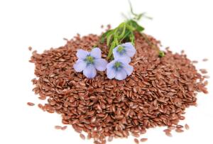 Льняные семена: в чем их польза?