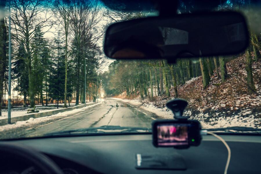 Как выбрать качественный видеорегистратор?