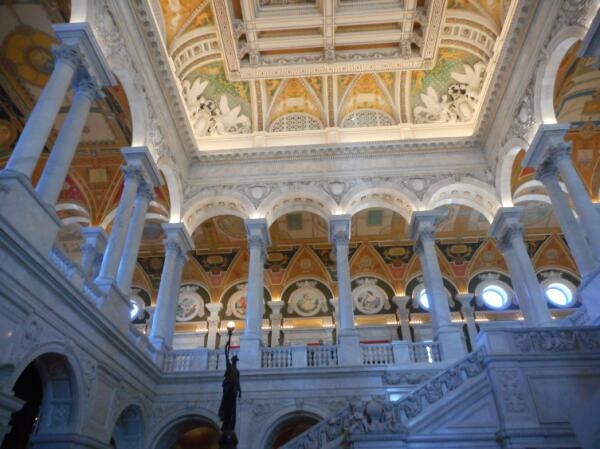 В здании библиотеки Конгресса