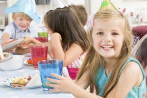 Какие угощения можно приготовить для детского праздника?