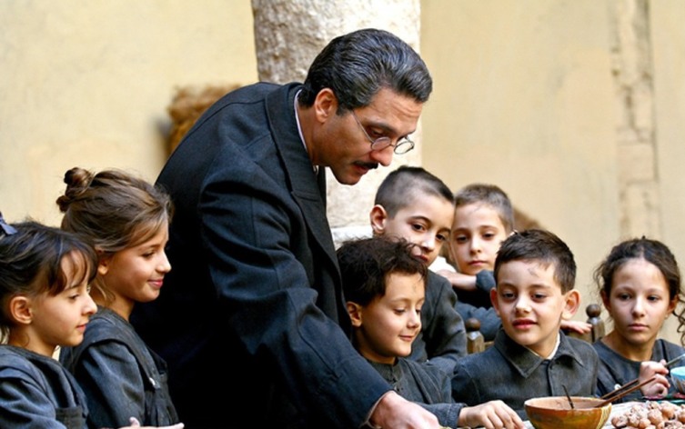 Кадр из фильма «Джузеппе Москати. Исцеляющая любовь» Кадр из фильма «Джузеппе Москати. Исцеляющая любовь»