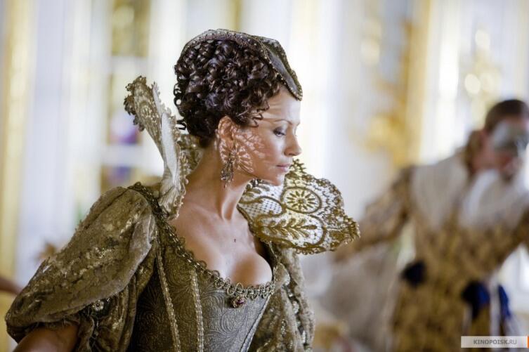 Мария Миронова в роли Анны Австрийской. Фильм 