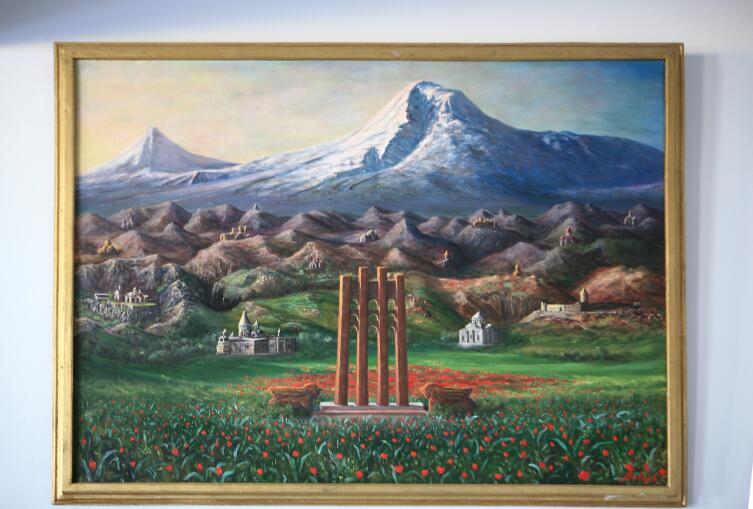 Картина на стене в «Вазгении»