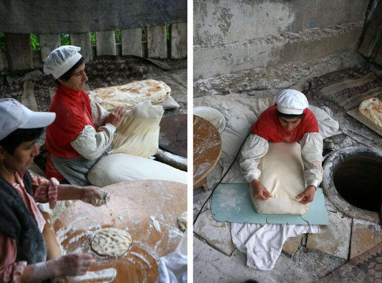 А вы видели, как пекут настоящий армянский лаваш?