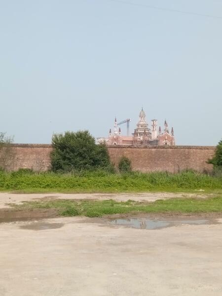 До Бога высоко, до Чертозы далеко