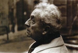 Кто прославил итальянское кино? Микеланджело Антониони