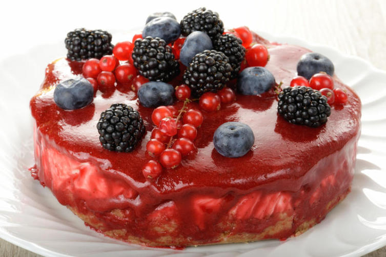Как приготовить торт, который можно есть на диете? Три простых рецепта в Международный день торта