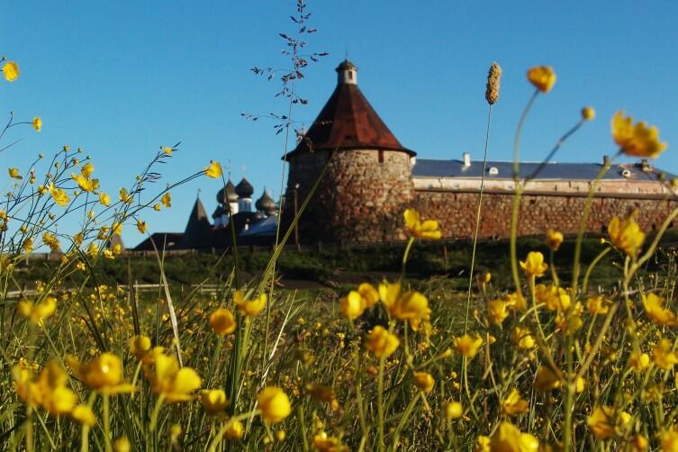 Стены Соловецкого монастыря