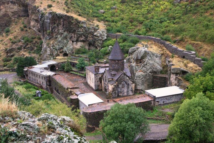 Проедемся по Армении? Гегард, Гарни и другие места Котайка