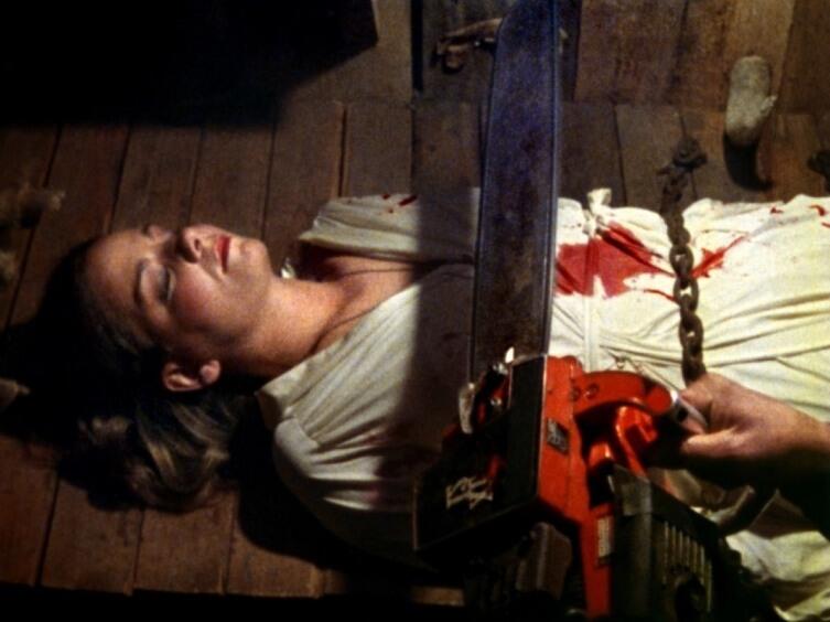 Кадр из фильма «Зловещие мертвецы»