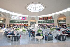 Как живется на Земле Обетованной?