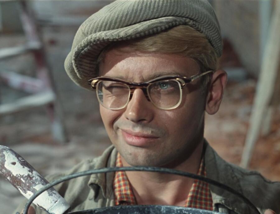 Кадр из фильма «Операция «Ы» и другие приключения Шурика», 1965 г.