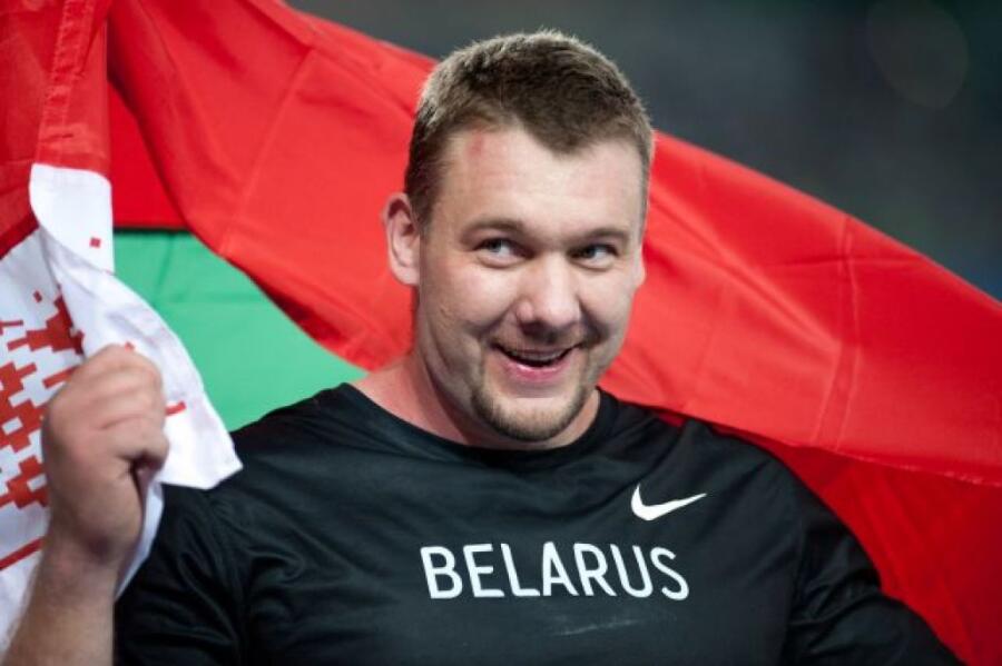 Андрей Михневич на чемпионате мира по Легкой атлетике в Тэгу, 2011 г.<br />
