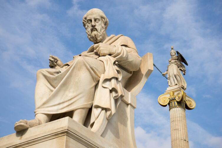 Греки были древние, а вот беседы вполне современные Греки были древние, а вот беседы вполне современные