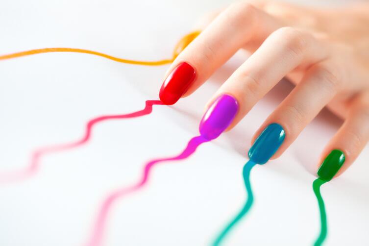 Как снять наращенные ногти в домашних условиях?