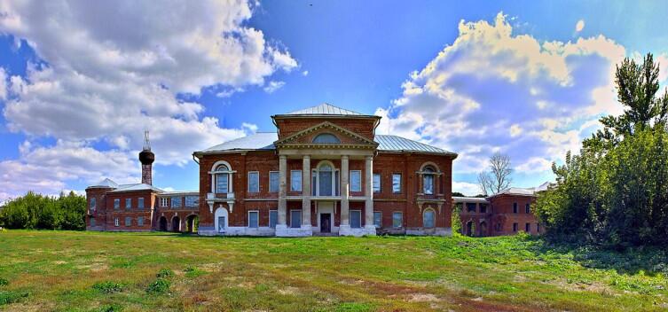 Шуховская башня из Нижнего Новгорода в Полибино, в усадьбе Нечаева-Мальцова