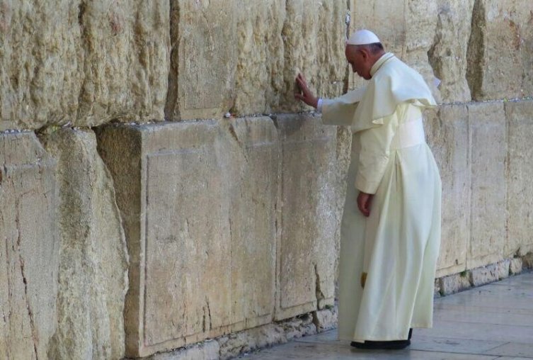 Папа Франциск у Западной Стены