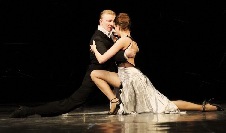 Можно ли научиться танцевать взрослому? Можно ли научиться танцевать взрослому?