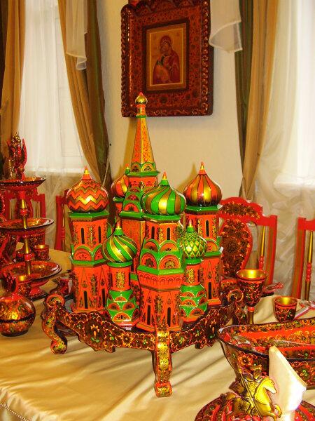 Изделия просто поражают великолепием и красотой