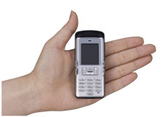 Как почистить мобильный телефон?