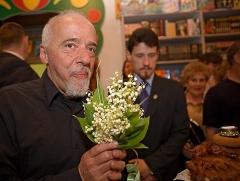 Кто такой Пауло Коэльо? Кто такой Пауло Коэльо?