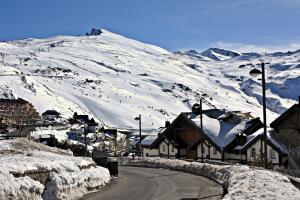 Почему стоит поехать в Андалусию зимой или ранней весной? Часть 1: что выбрать - горы или города