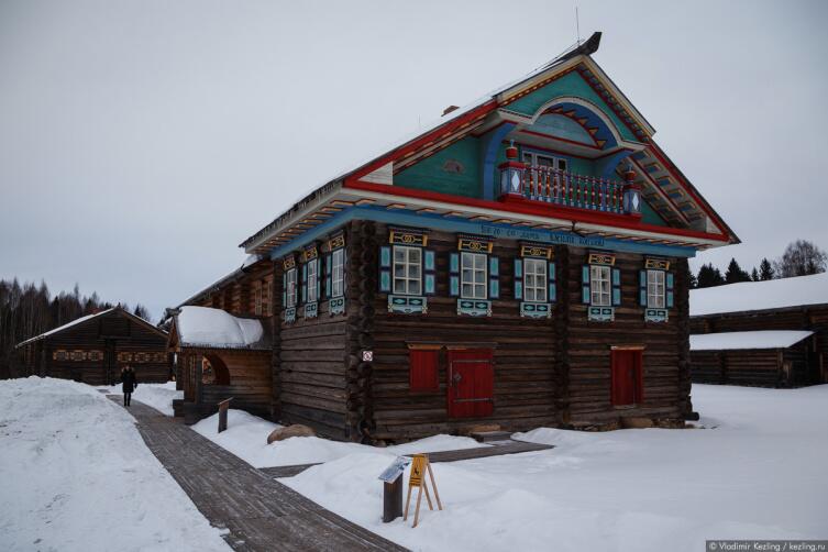 Чем отличается куфтырь от коклюшки, где носили аглечуху и куда вешали жирандоль? или Топ-5 достопримечательностей Вологодской области