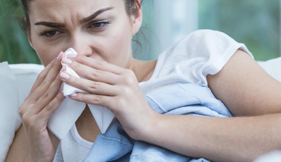 Спреи для промывания носа: выбираем раствор при простудном и аллергическом насморке. Инструкция