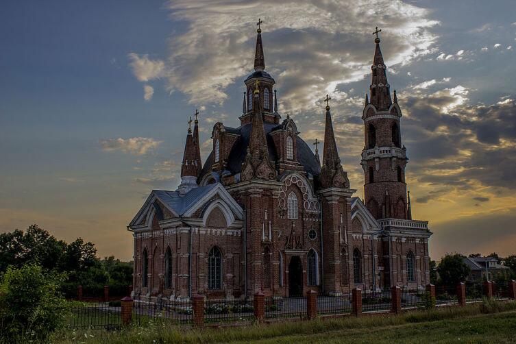 Церковь Знамения Божьей Матери в Вешаловке