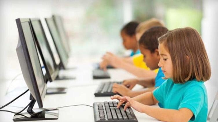 Как получить пользу от того, что ребенок играет на компьютере?