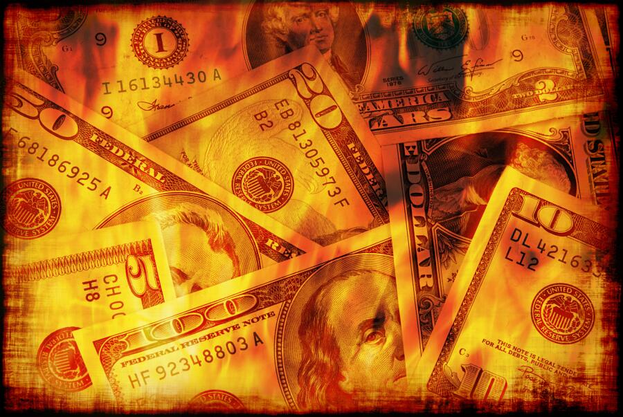 Когда и почему США сожгли 200 миллионов долларов?