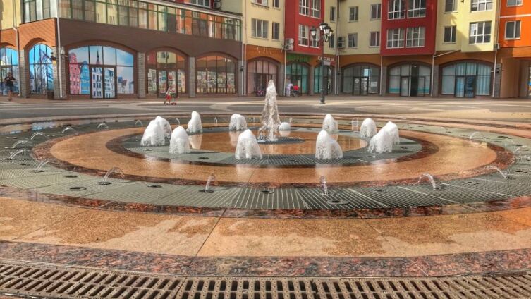 Система поверхностного водоотвода: из чего состоит и как монтируется?