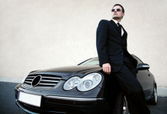 Как стать мужчиной с запахом машины? Как стать мужчиной с запахом машины?