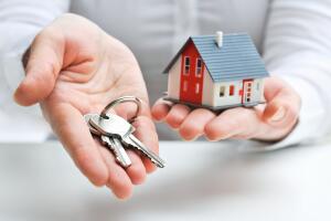Как купить жилье без потерь? Сделки с недвижимостью