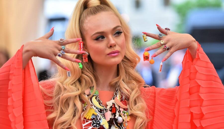 Эль Фаннинг на Met Gala 2019