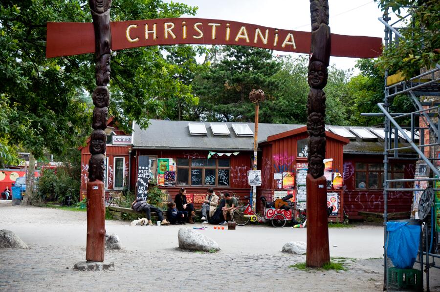 Хиппи город Христиания в Копенгагене