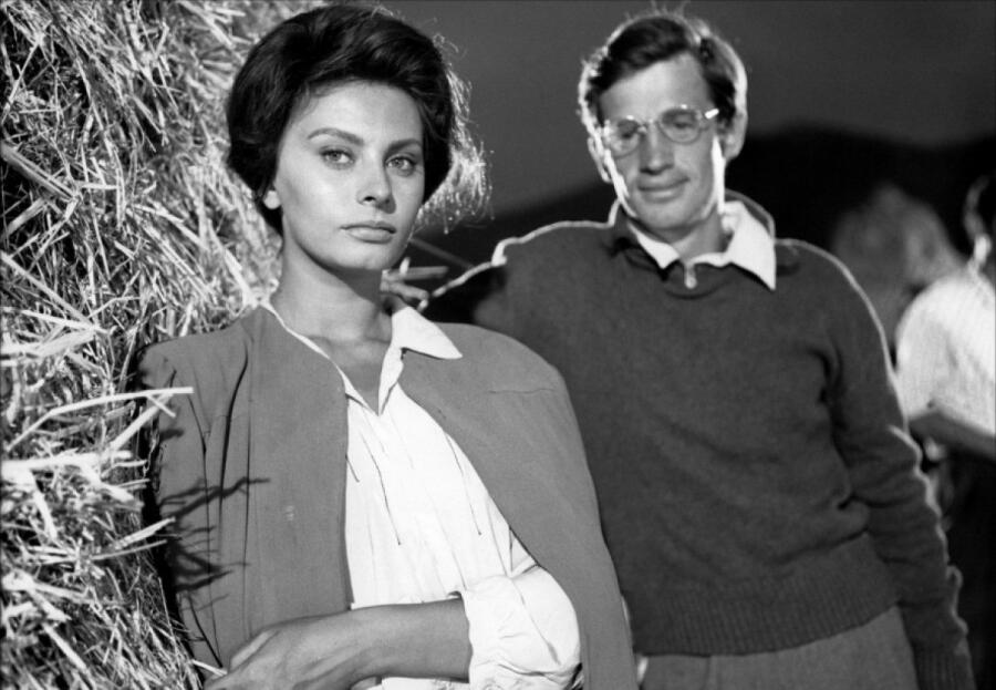 Софи Лорен и Жан-Поль Бельмондо. Кадр из к/ф «Чочара», 1960 г. 