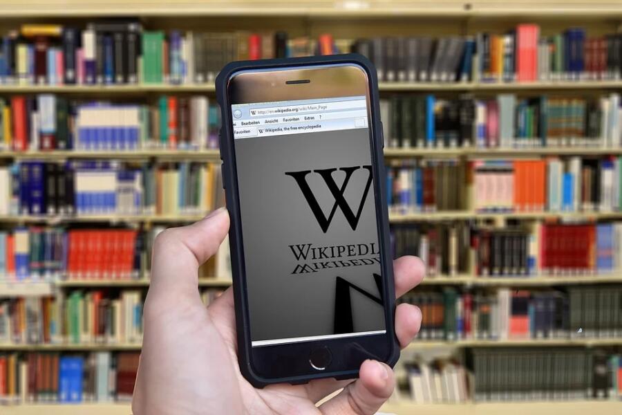 Что такое «Википедия»?